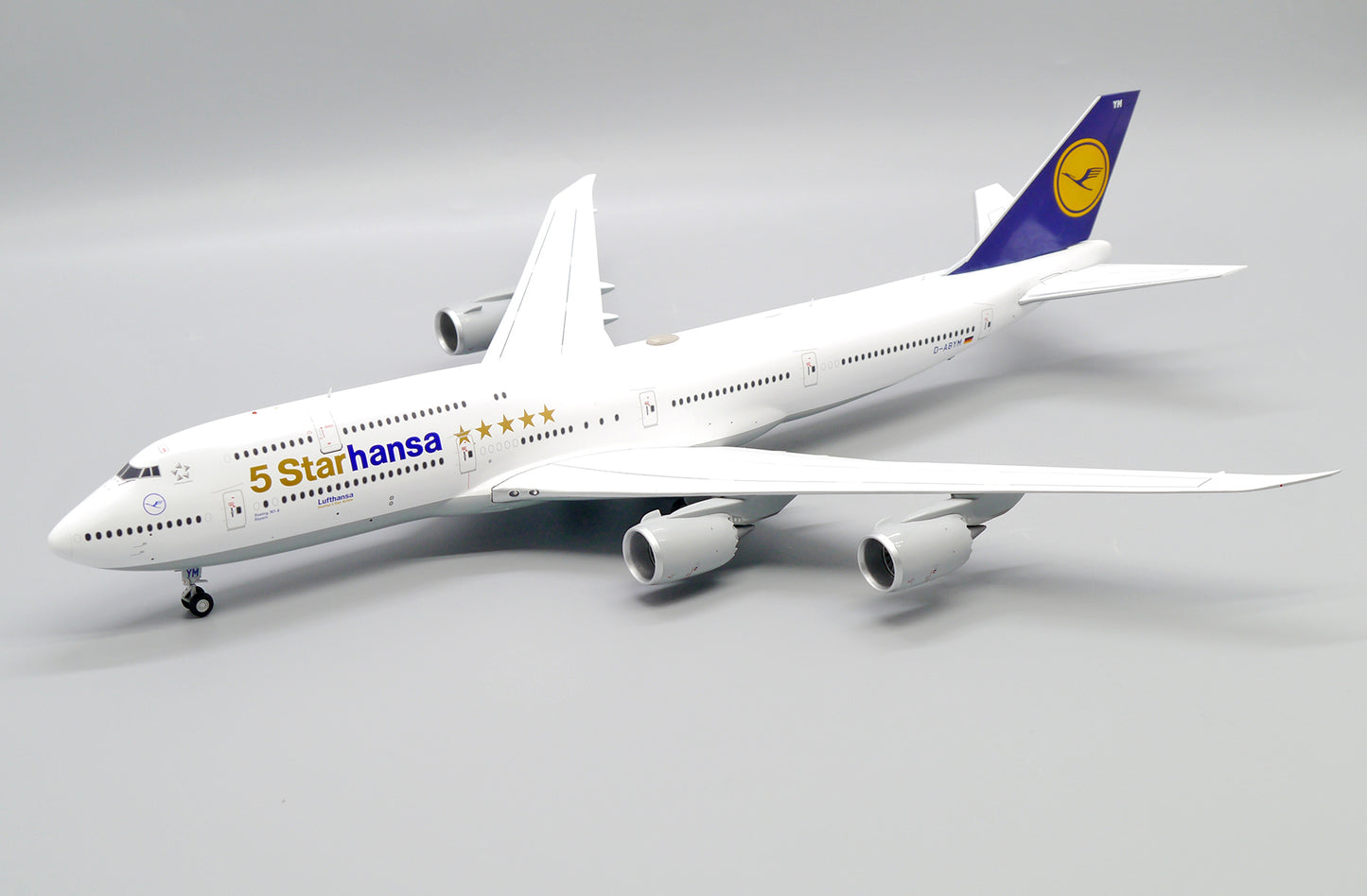 JC WINGS B747-8 LUFTHANSA "5 STARHANSA" REG: D-ABYM