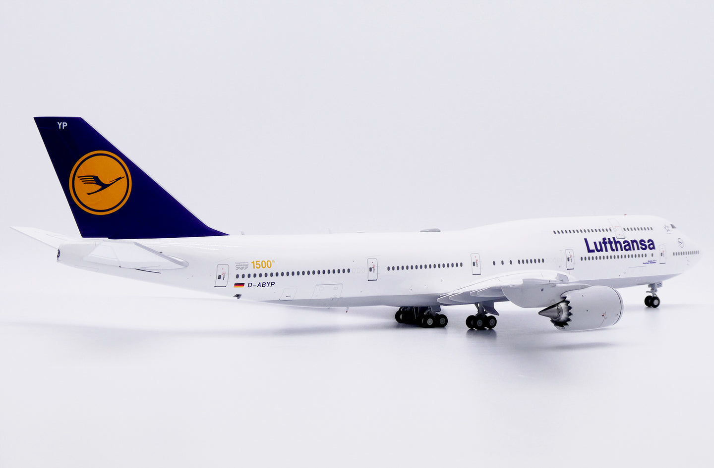 JC WINGS B747-8 LUFTHANSA "1500TH BOEING 747" REG: D-ABYP