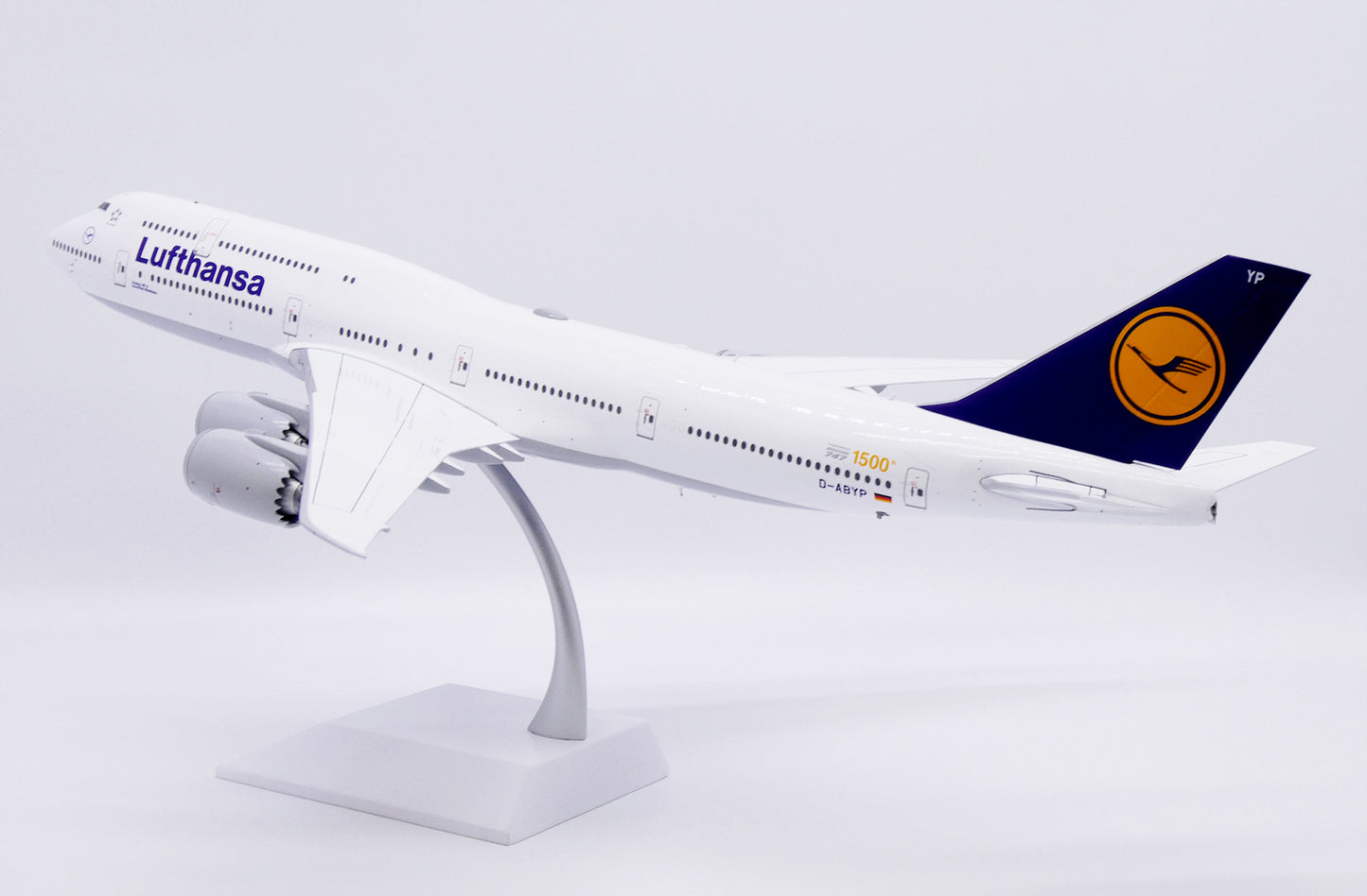 JC WINGS B747-8 LUFTHANSA "1500TH BOEING 747" REG: D-ABYP