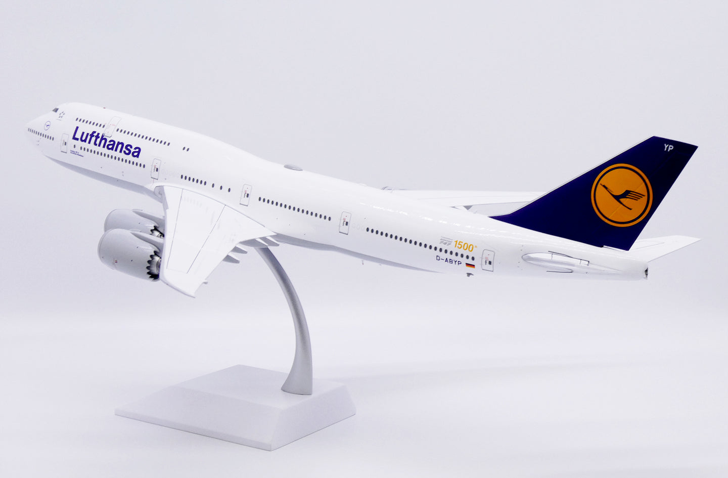 JC WINGS B747-8 LUFTHANSA "1500TH BOEING 747" REG: D-ABYP
