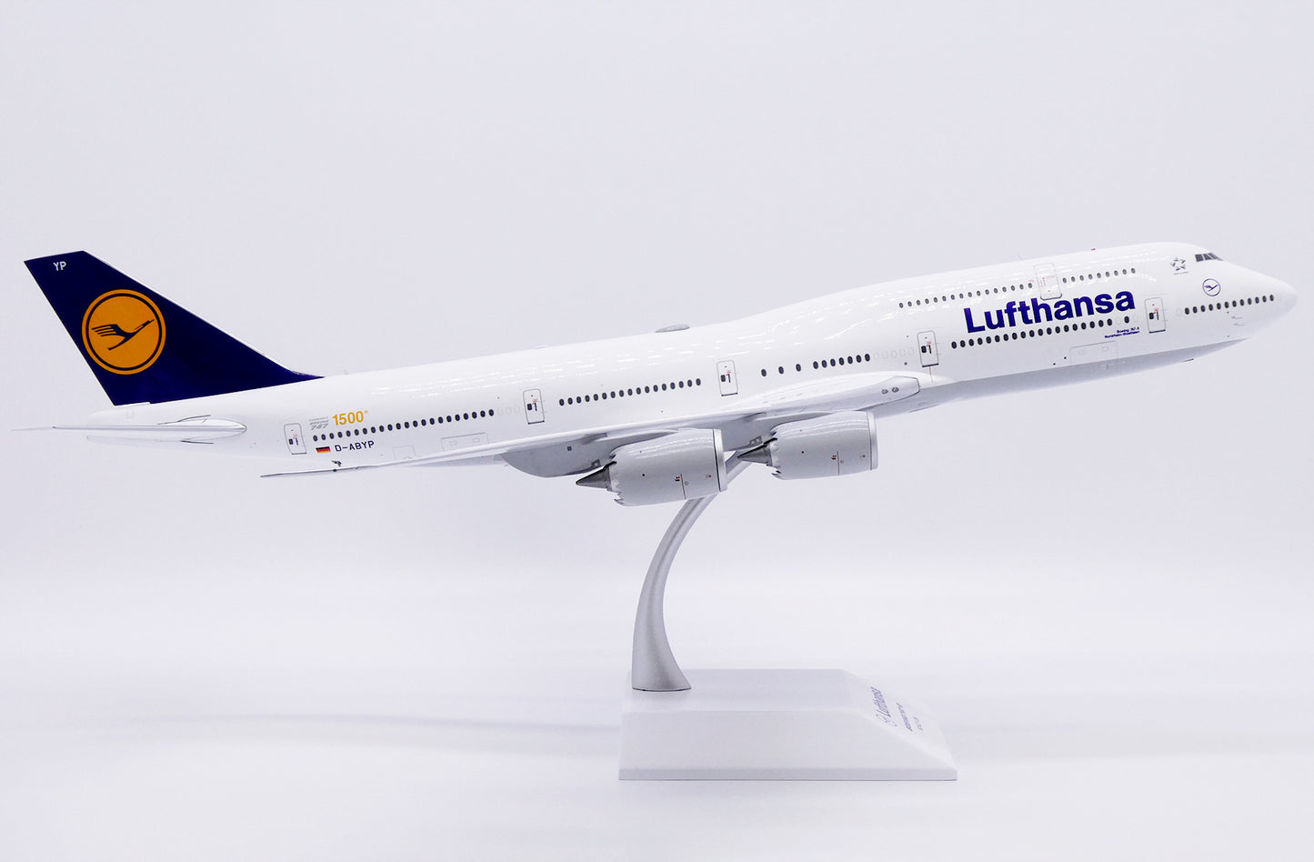 JC WINGS B747-8 LUFTHANSA "1500TH BOEING 747" REG: D-ABYP