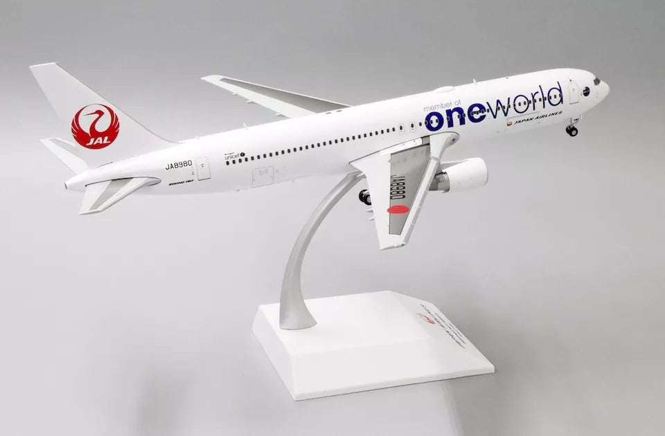 JCWINGS B767-300 JAPAN AIRLINES 'ONEWORLD' REG JA8980