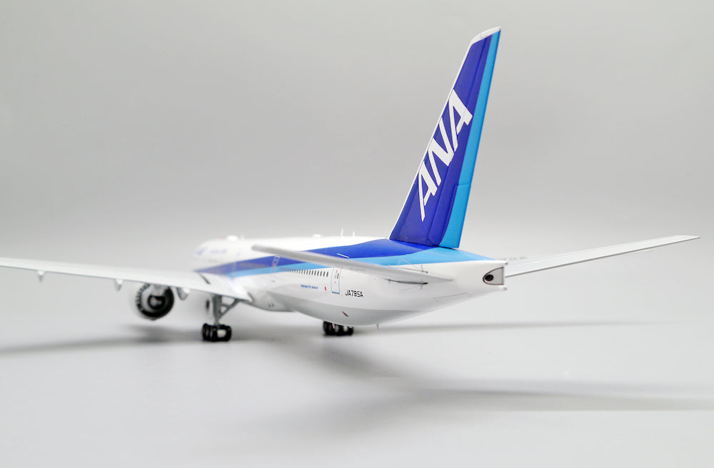 JC WINGS B777-300(ER) ALL NIPPON AIRWAYS (ANA) REG: JA795A