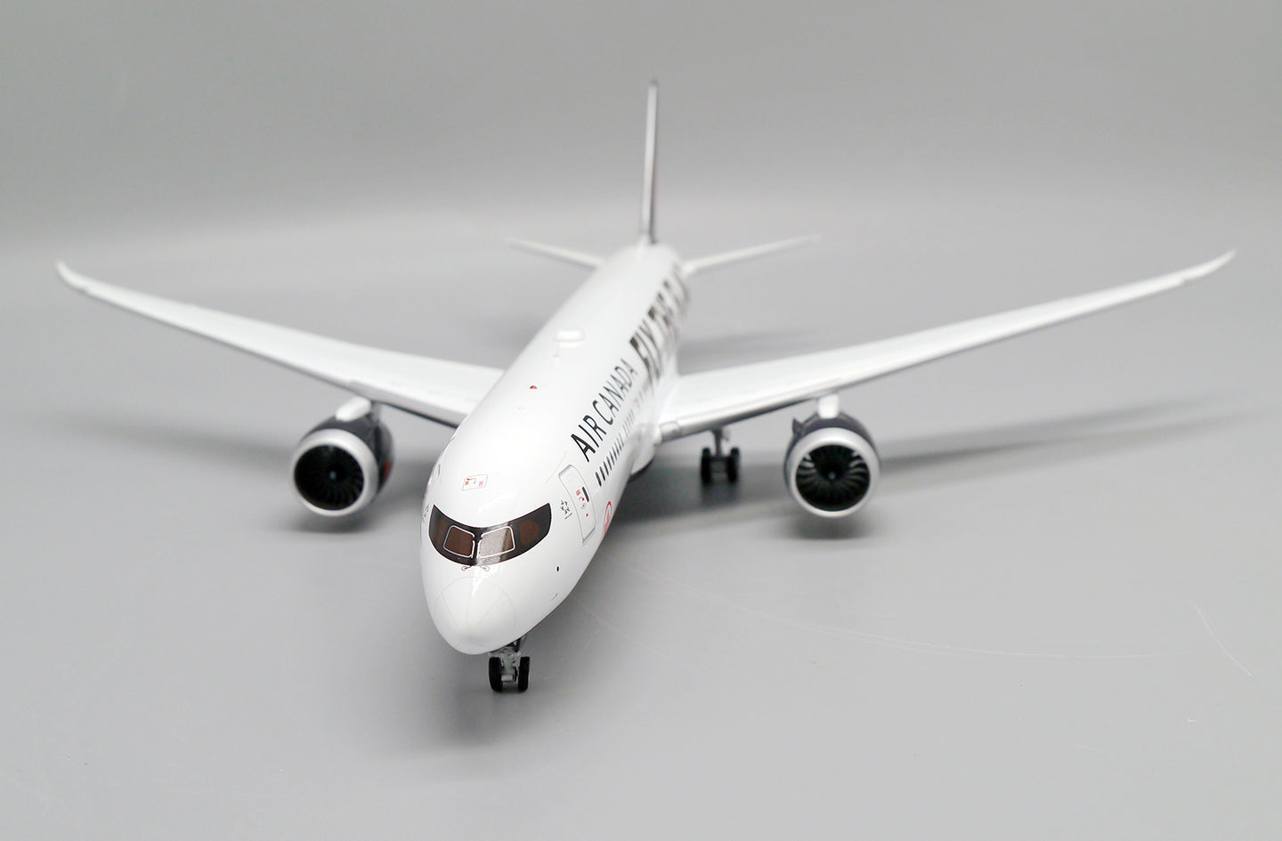 JCWINGS B787-9 AIR CANADA GO CANADA GO REG: C-FVLQ