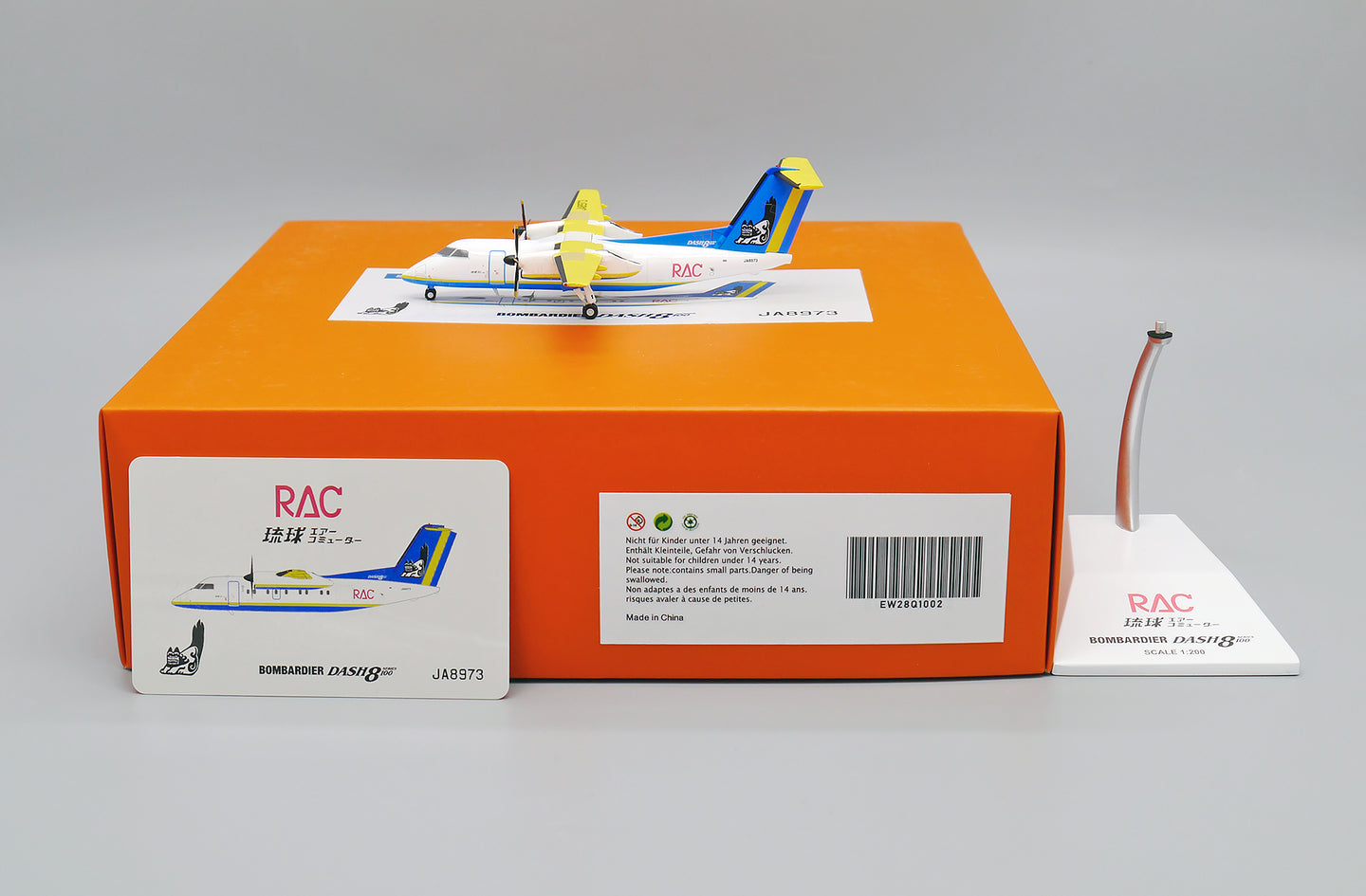 JCWINGS DASH 8-Q100 RYUKYU AIR COMMUTER REG: JA8973