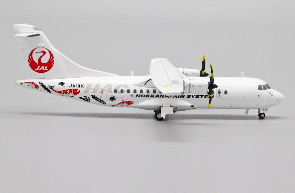 JC WINGS ATR42-600 HOKKAIDO AIR SYSTEM REG: JA11HC