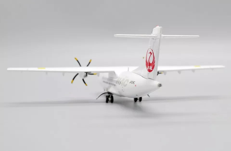 JC WINGS ATR42-600 HAKKAIDO AIR SYSTEM REG: JA12HC