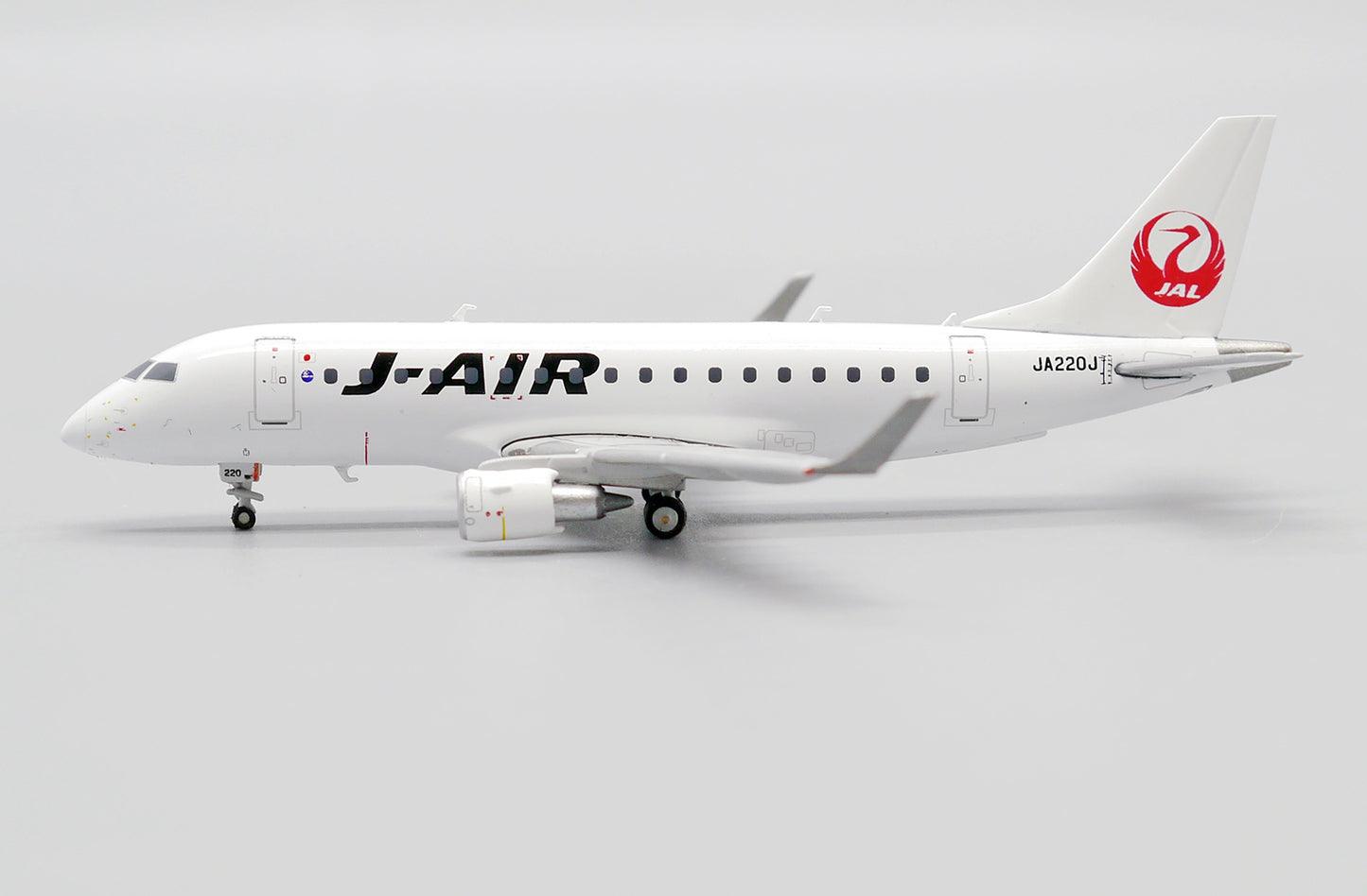 JCWINGS EMBRAER 170-100STD J-AIR REG: JA220J