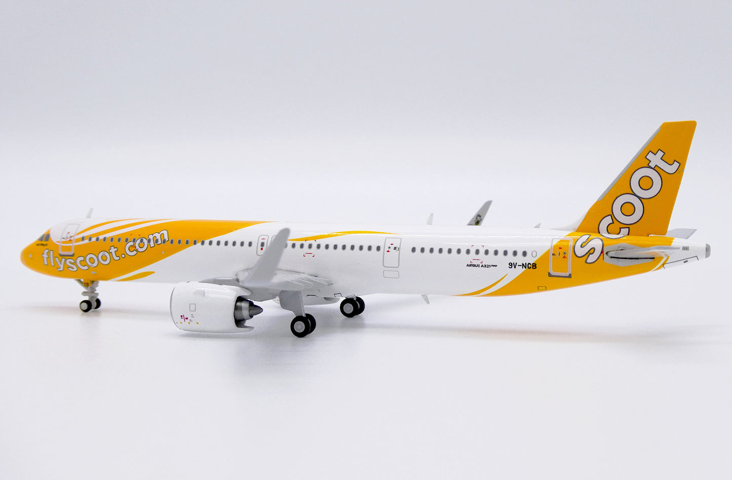 JC WINGS A321NEO SCOOT REG: 9V-NCB