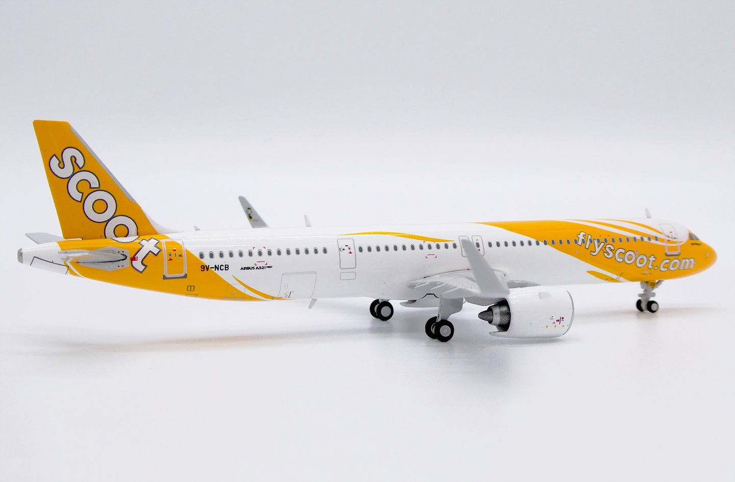 JC WINGS A321NEO SCOOT REG: 9V-NCB