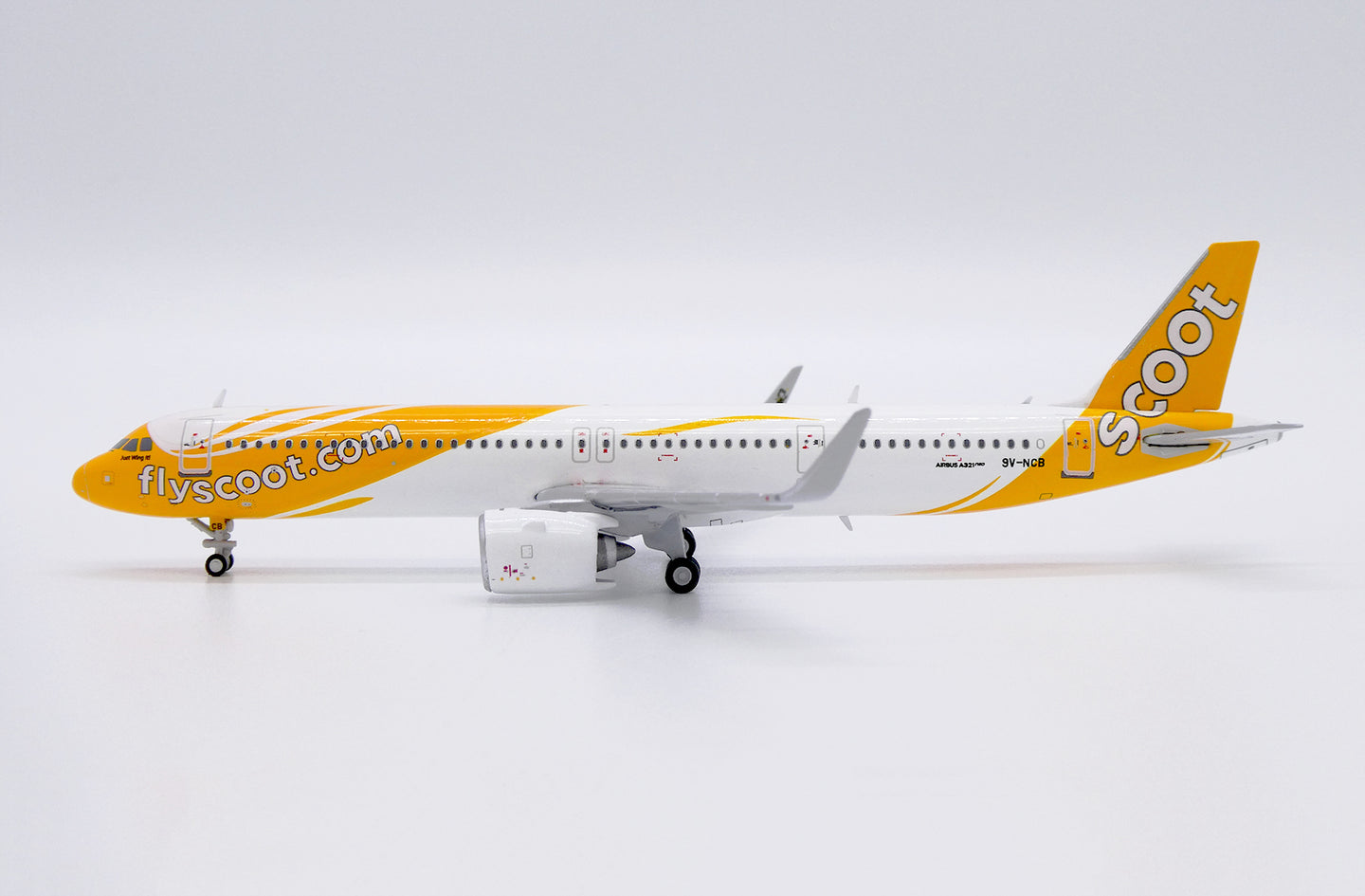 JC WINGS A321NEO SCOOT REG: 9V-NCB