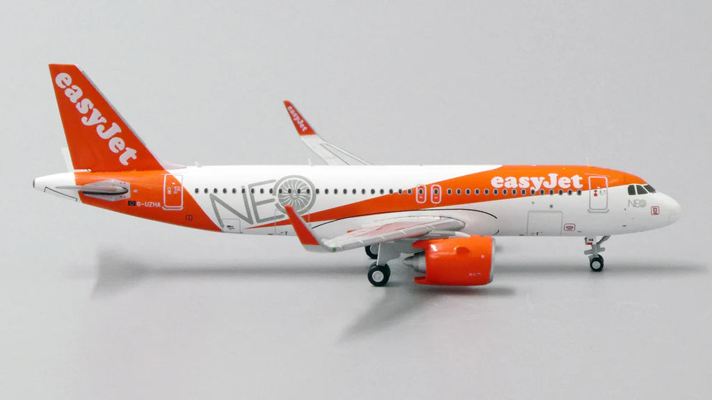 JC WINGS A320NEO NEO EASYJET REG: G-UZHA