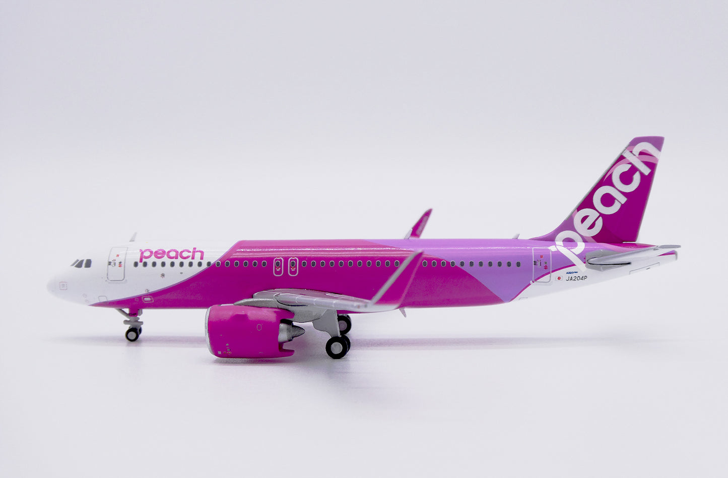 JC WINGS A320NEO PEACH REG: JA204P