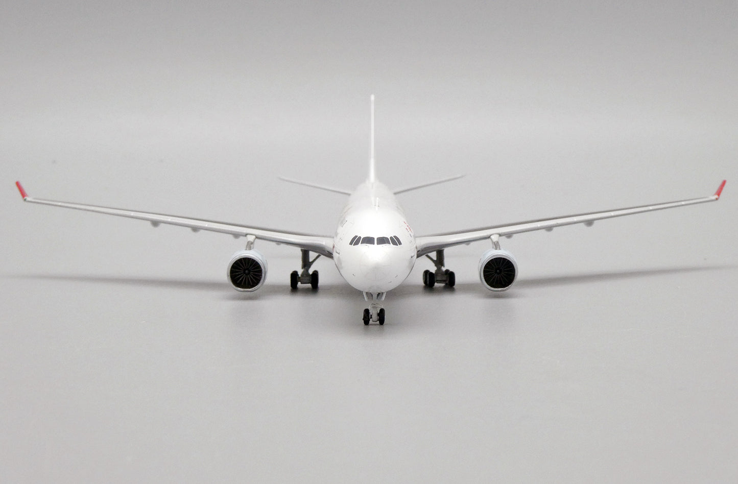 JC WINGS A330-300 DRAGONAIR "SERVING YOU FOR 25 YEARS" REG: B-HYF