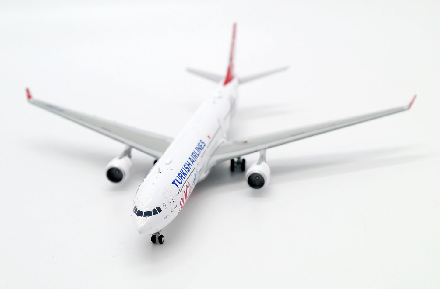JCWINGS A330-300 TURKISH AIRLINES "300TH AIRCRAFT" REG: TC-LNC