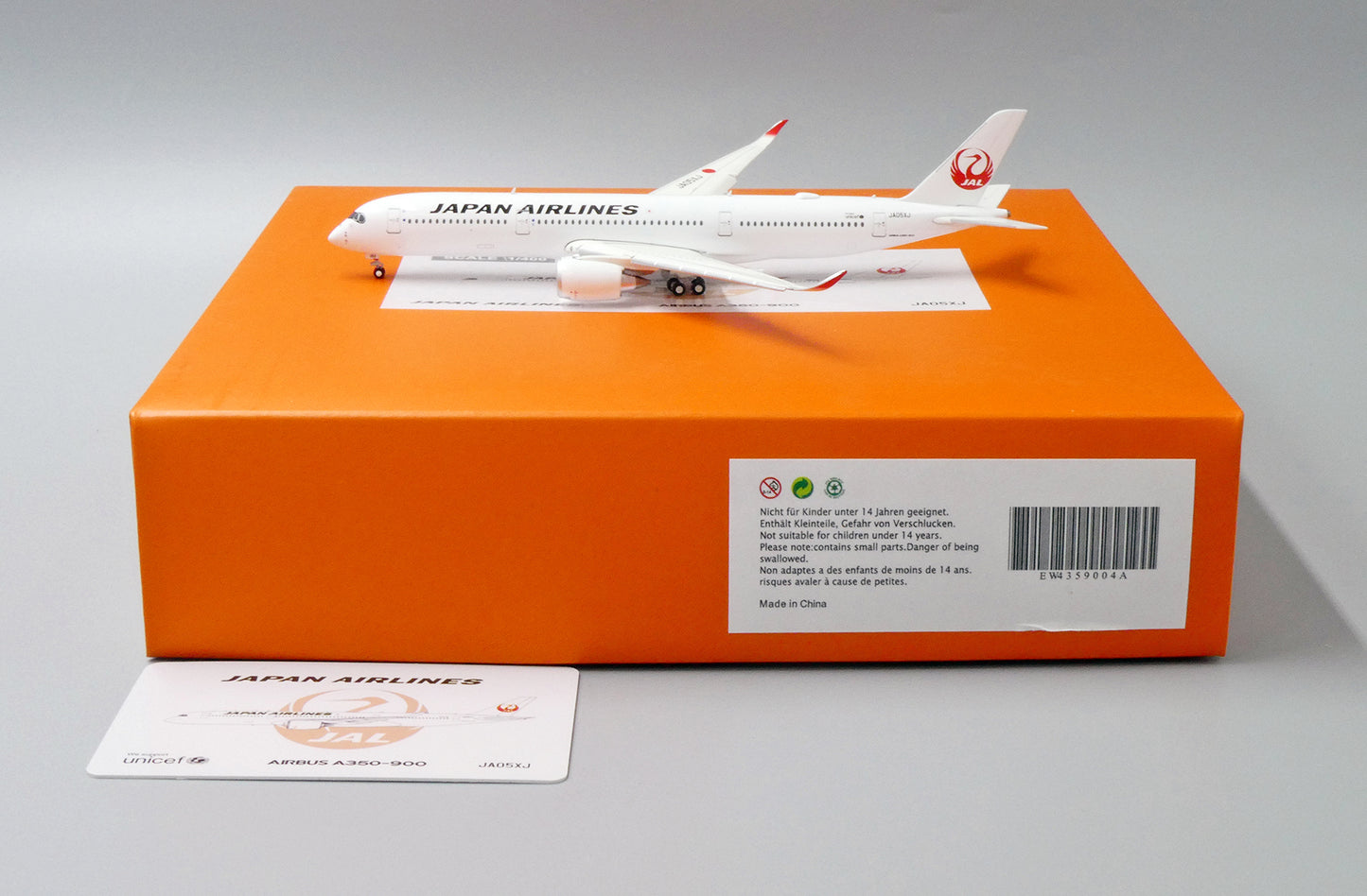 JC WINGS A350-900XWB JAPAN AIRLINES (FLAPS DOWN) REG: JA04XJ