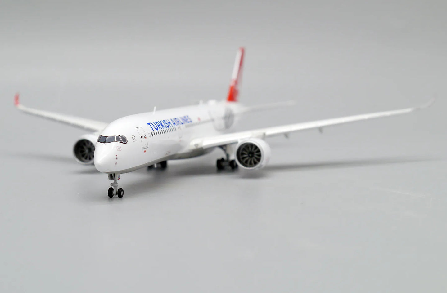 JC WINGS A350-900XWB TURKISH AIRLINES (FLAPS DOWN) REG: TC-LGA
