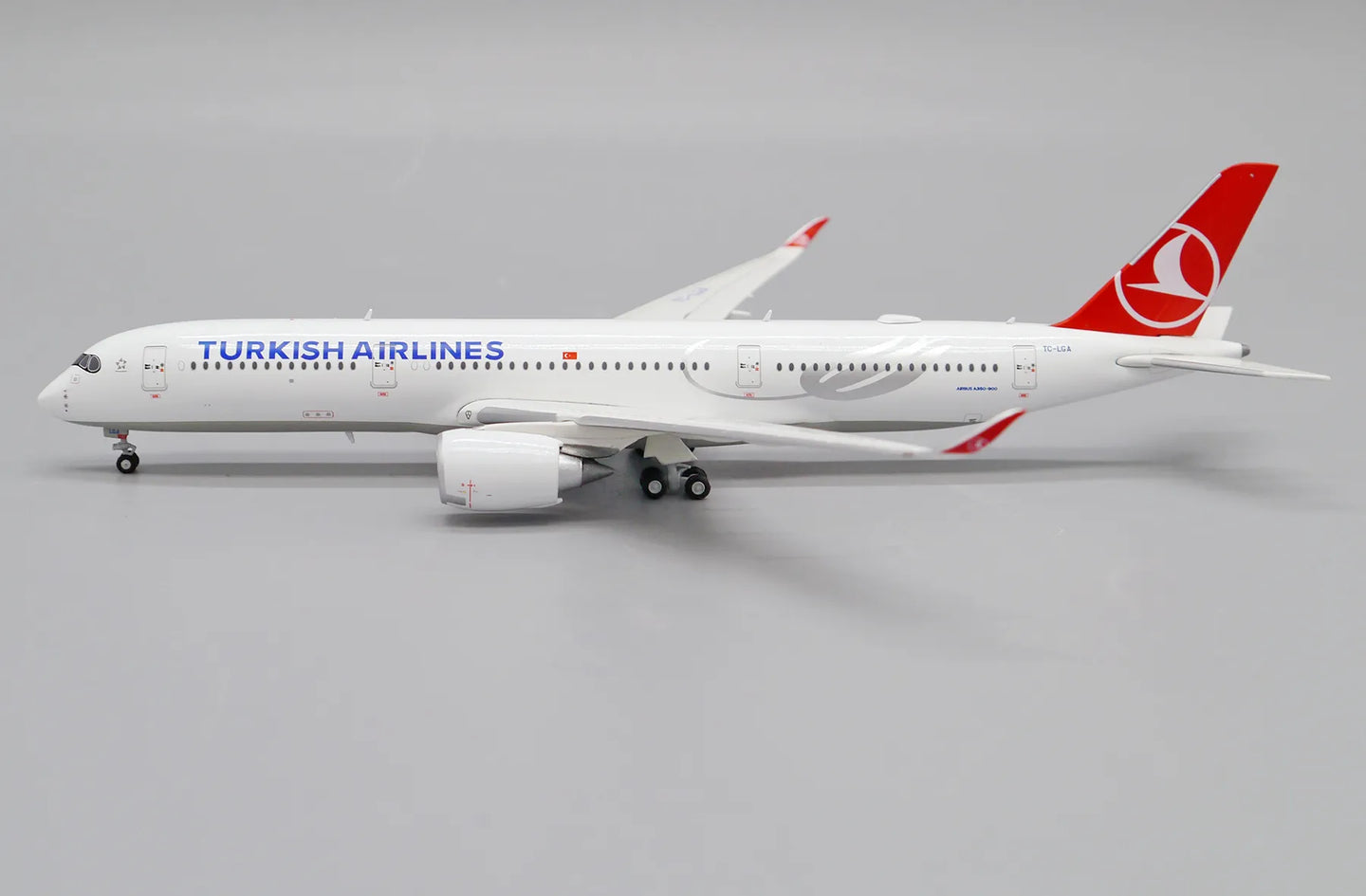 JC WINGS A350-900XWB TURKISH AIRLINES REG: TC-LGA