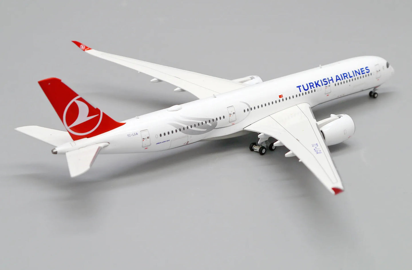 JC WINGS A350-900XWB TURKISH AIRLINES REG: TC-LGA