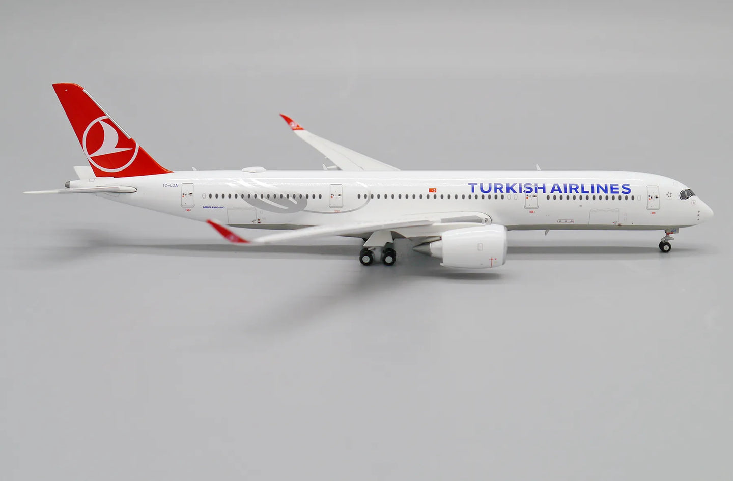 JC WINGS A350-900XWB TURKISH AIRLINES REG: TC-LGA