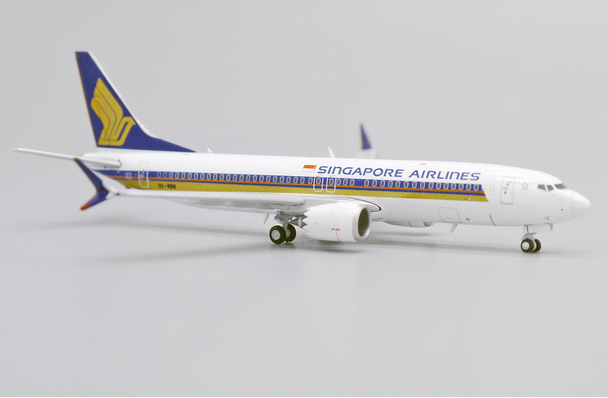 JC WINGS B737-8 MAX SINGAPORE AIRLINES REG: 9V-MBN