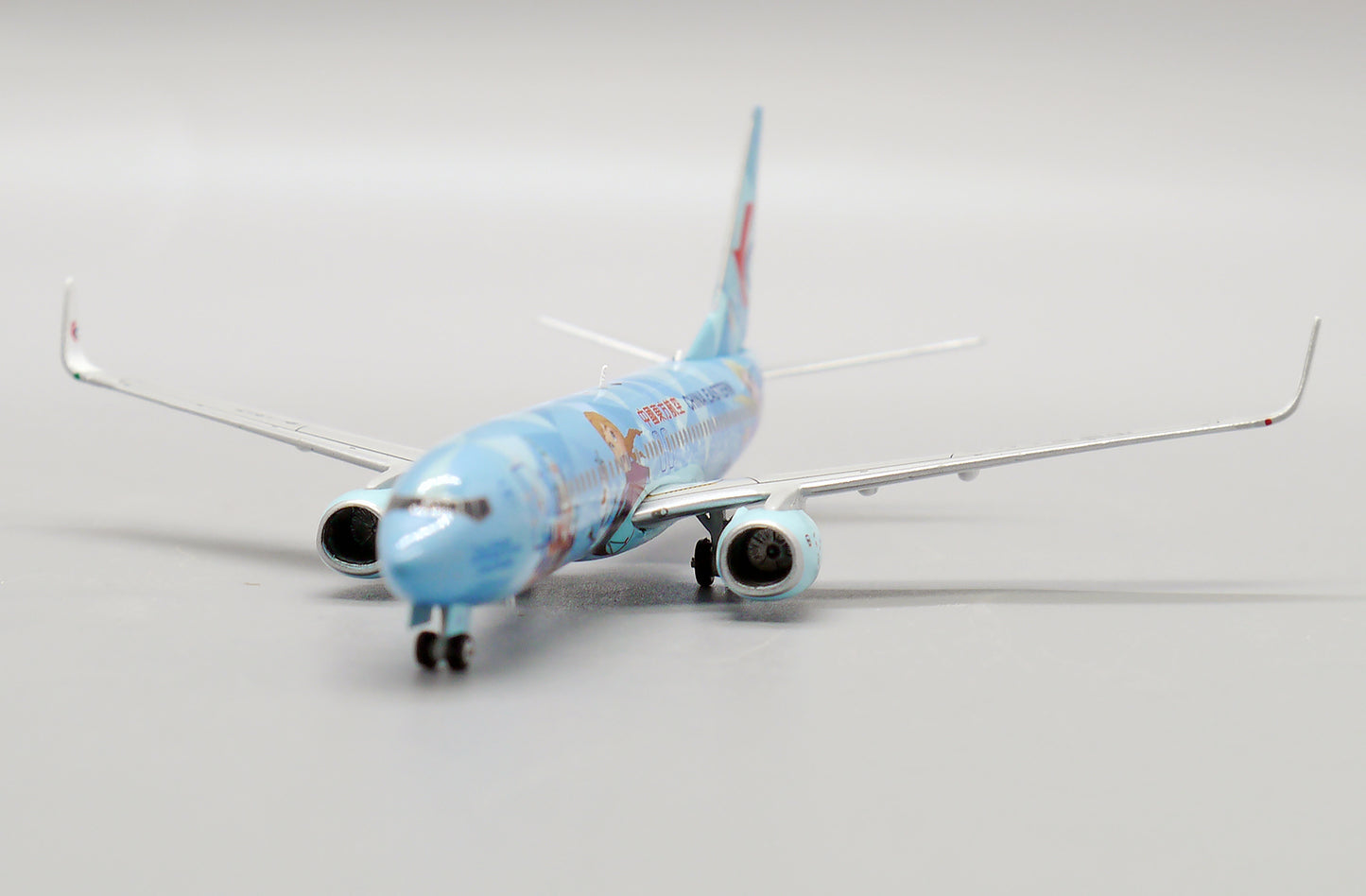 JC WINGS B737-800 CHINA EASTERN AIRLINES "FROZEN LIVERY" REG: B-1317