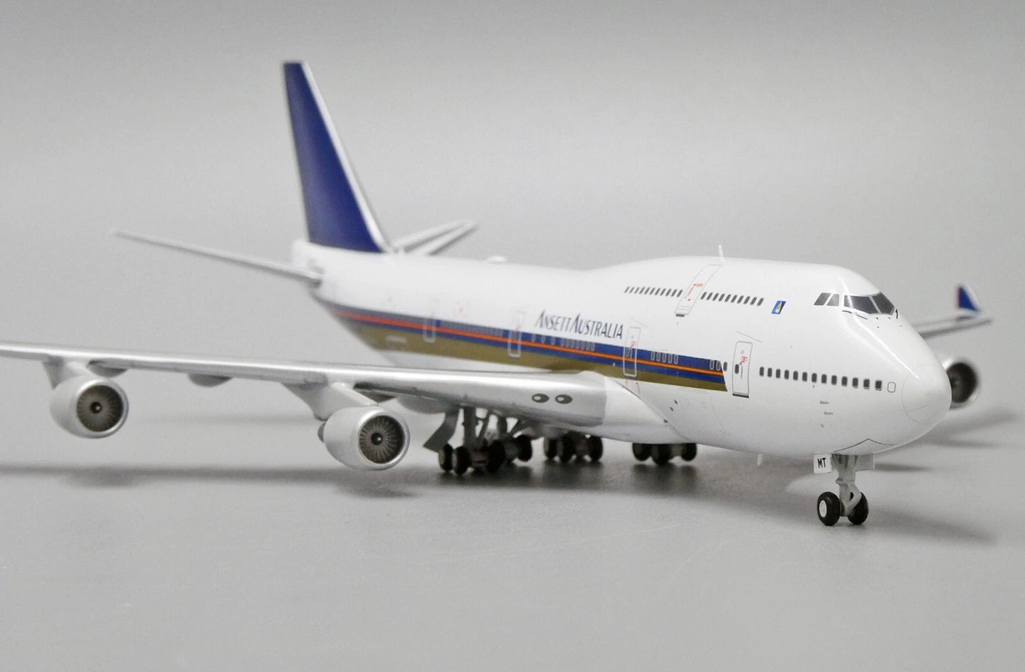 JC WINGS B747-400 ANSETT AUSTRALIA REG: 9V-SMT