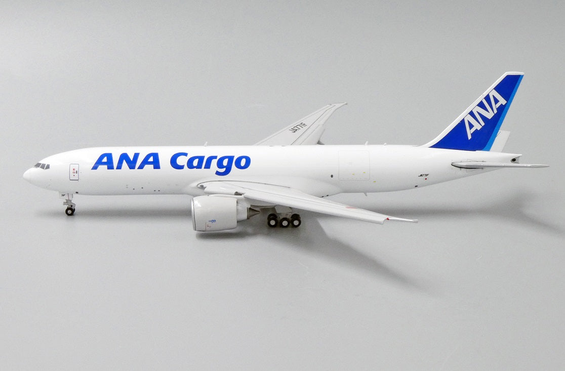JC WINGS B777-200LRF ALL NIPPON AIRWAYS CARGO (FLAPS DOWN) REG: JA77IF