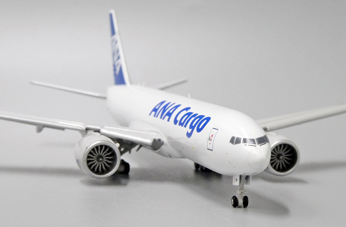 JC WINGS B777-200LRF ALL NIPPON AIRWAYS CARGO (FLAPS DOWN) REG: JA77IF