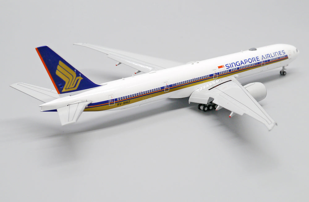 JC WINGS B777-300ER SINGAPORE AIRLINES REG: 9V-SWZ