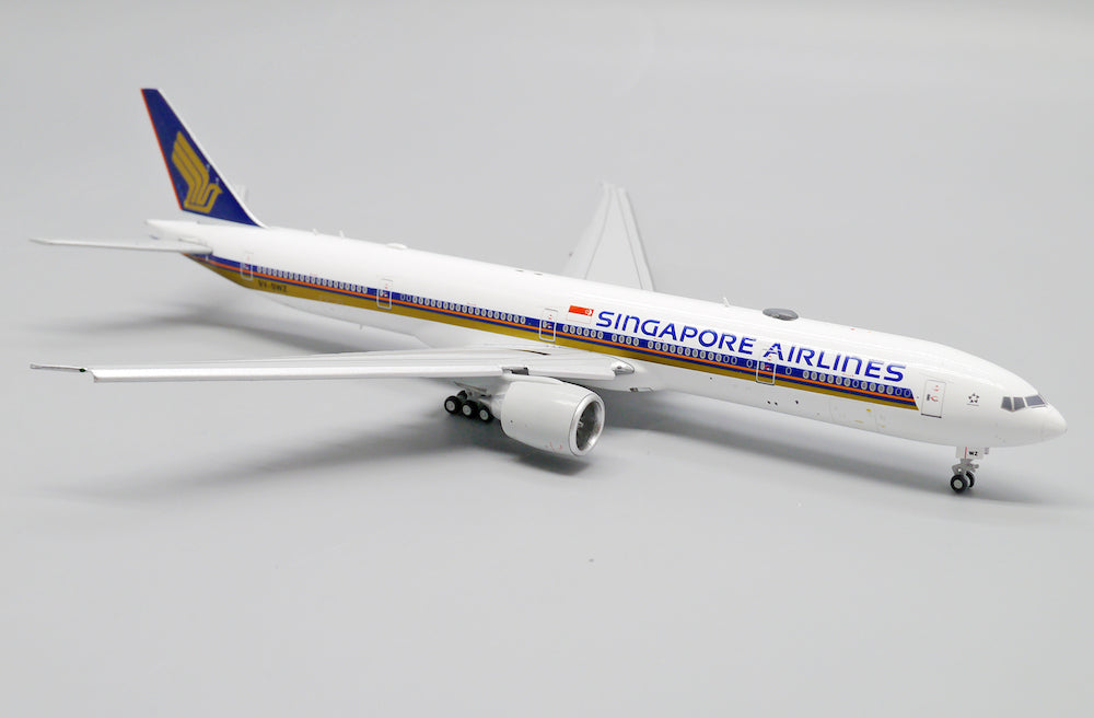 JC WINGS B777-300ER SINGAPORE AIRLINES REG: 9V-SWZ