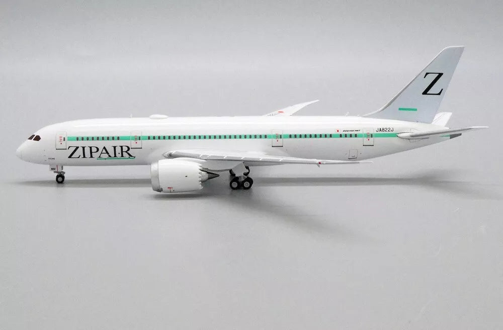 JCWINGS ZIP AIR B787-8 REG: JA822J