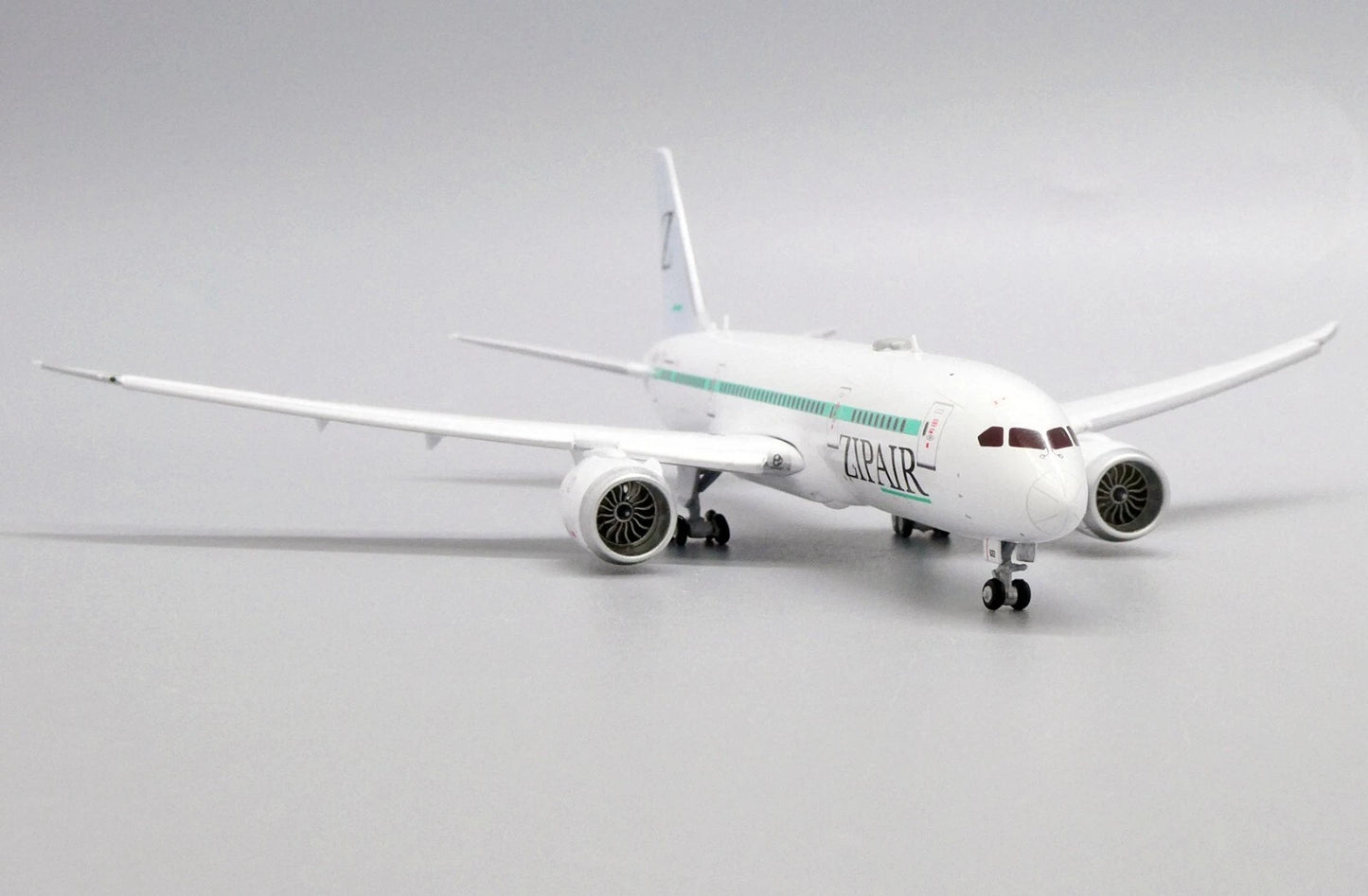 JC WINGS B787-8 ZIP AIR (FLAPS DOWN) REG: JA822J