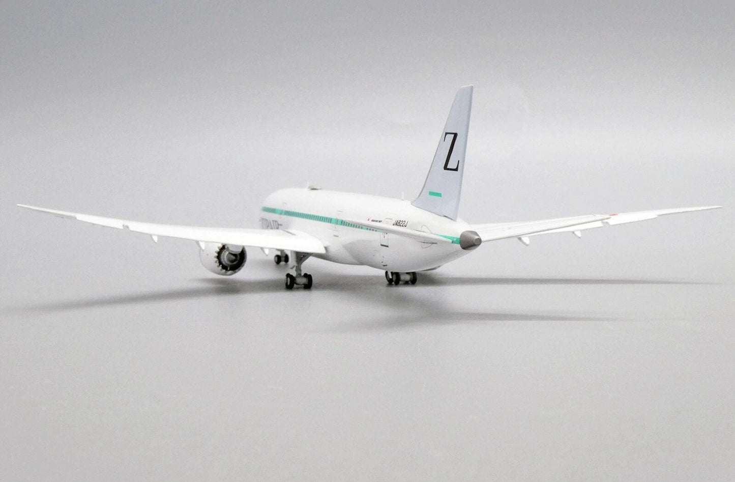 JC WINGS B787-8 ZIP AIR (FLAPS DOWN) REG: JA822J