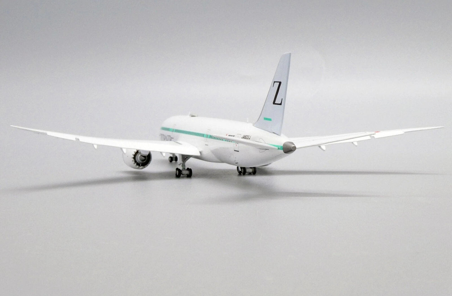 JC WINGS B787-8 ZIP AIR (FLAPS DOWN) REG: JA822J