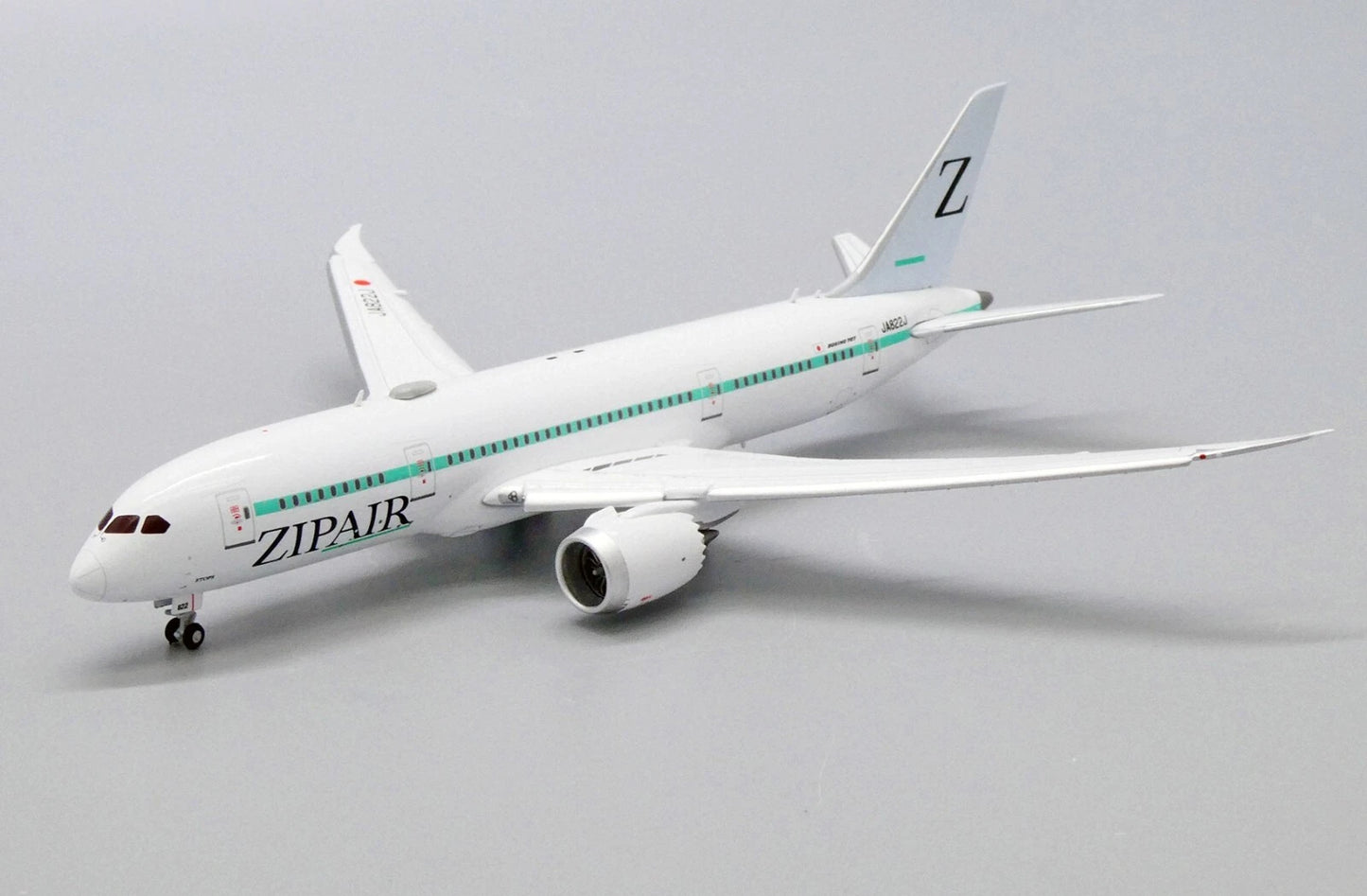 JC WINGS B787-8 ZIP AIR (FLAPS DOWN) REG: JA822J