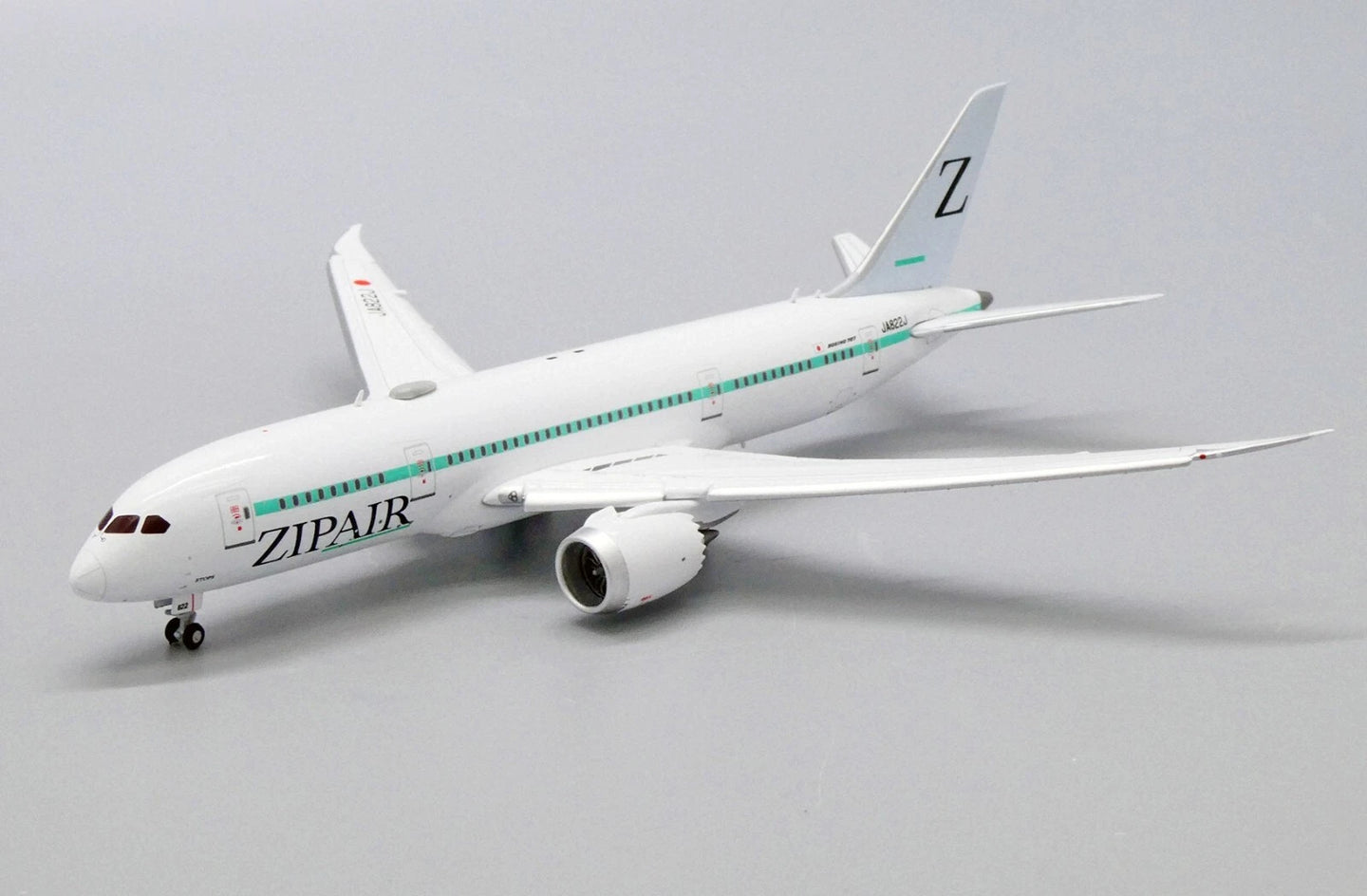 JC WINGS B787-8 ZIP AIR (FLAPS DOWN) REG: JA822J
