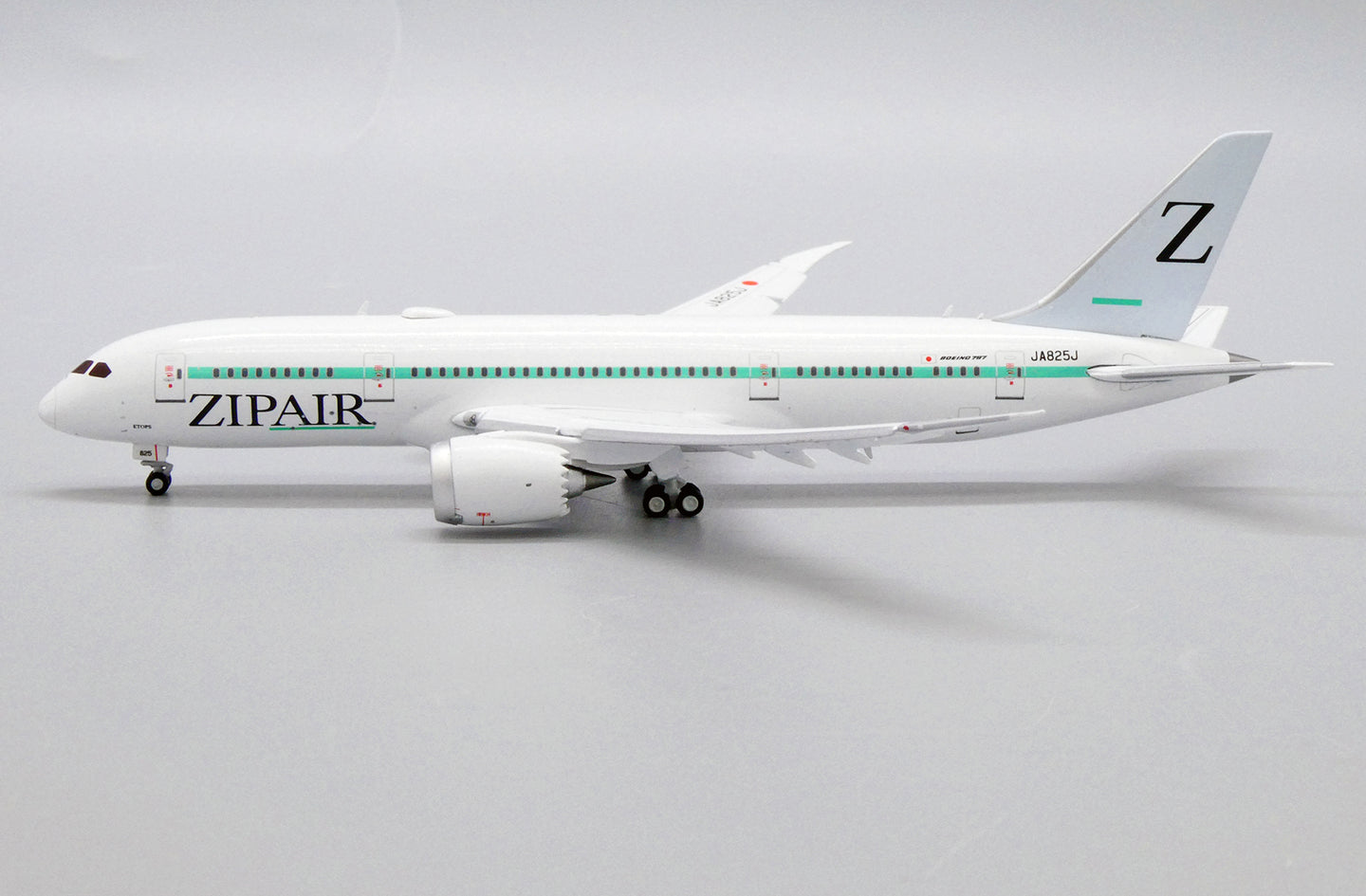 JCWINGS B787-8 DREAMLINER ZIP AIR "FLAPS DOWN" REG: JA825J