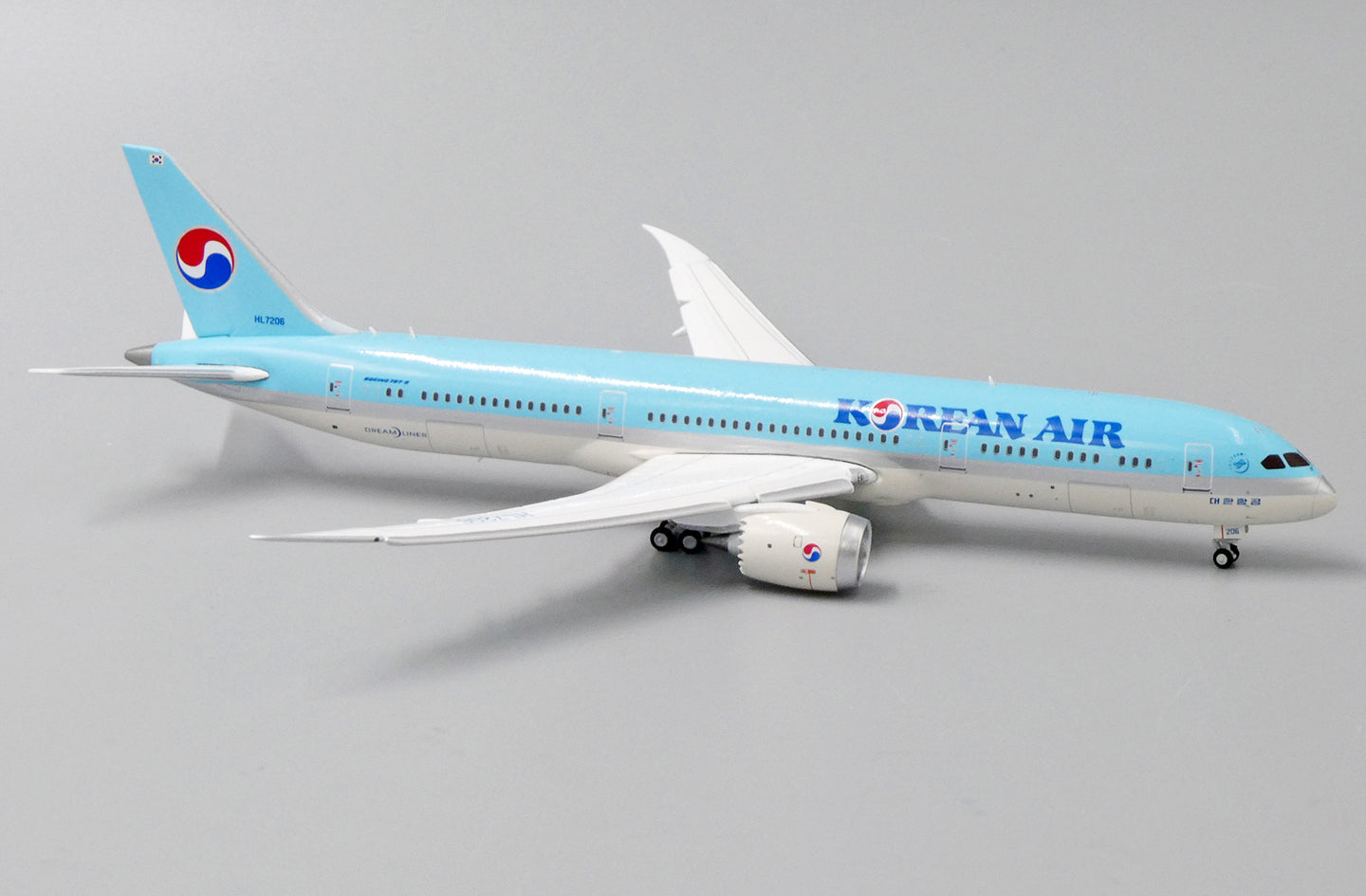 JC WINGS B787-9 KOREAN AIR DREAMLINER REG: HL7206