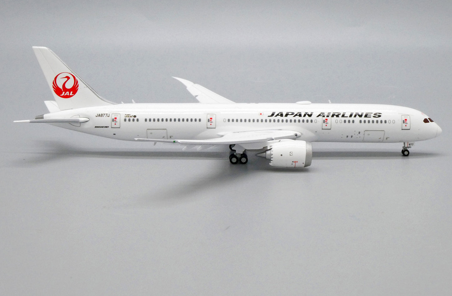 JCWINGS B787-9 DREAMLINER JAPAN AIRLINES FLAP DOWN REG JA877J