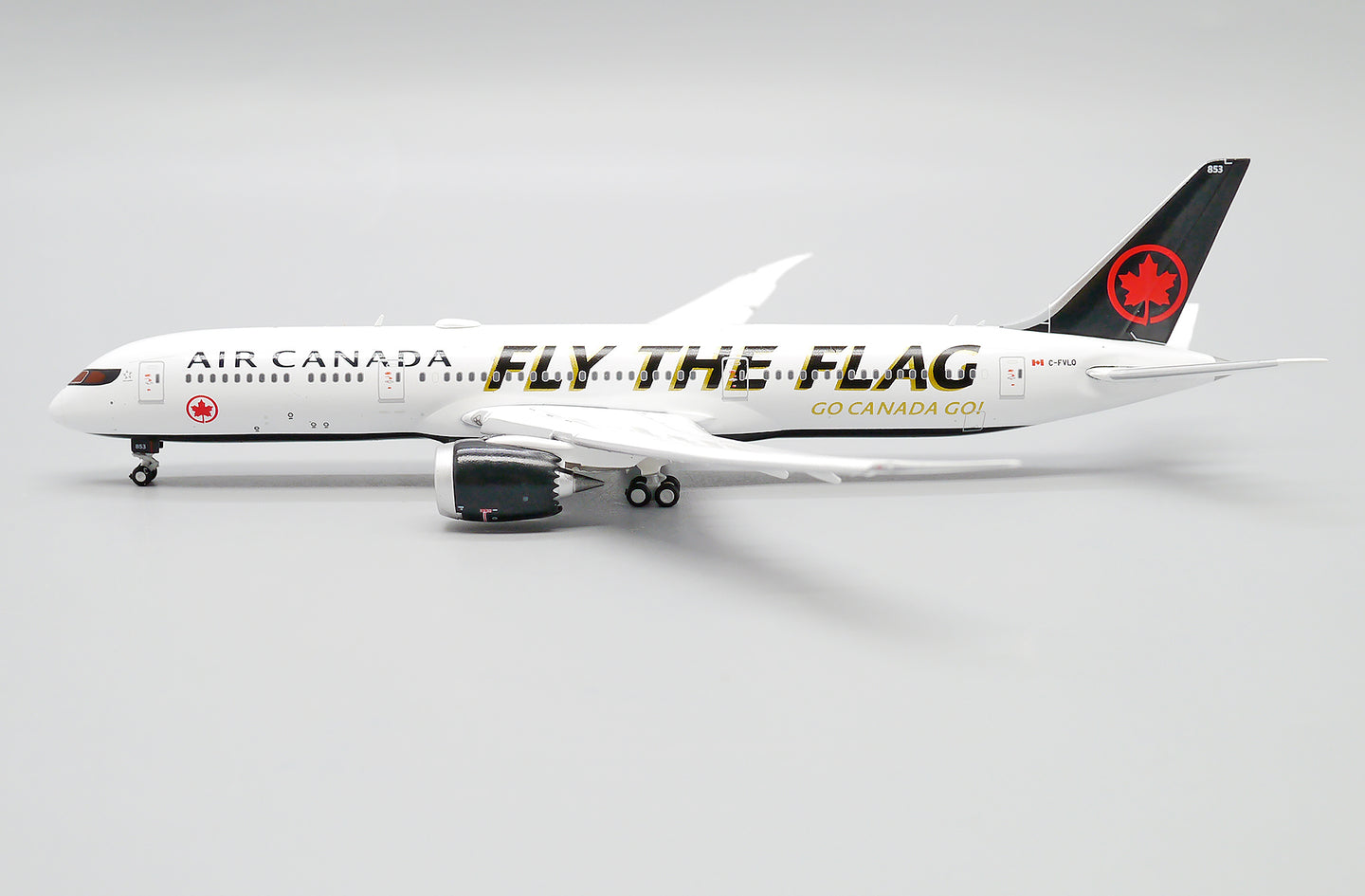 JCWINGS B787-9 AIR CANADA FLAP DOWN REG: C-FVLQ