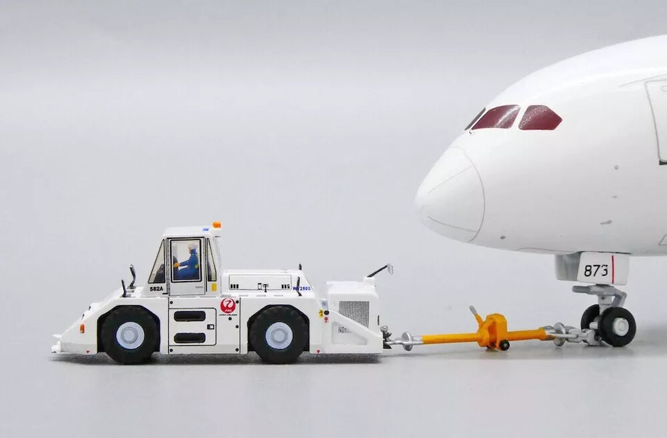 JC WINGS JAPANESE AIR LINES (JAL) "OLD COLOURS" WT250E PUSHBACK TUG