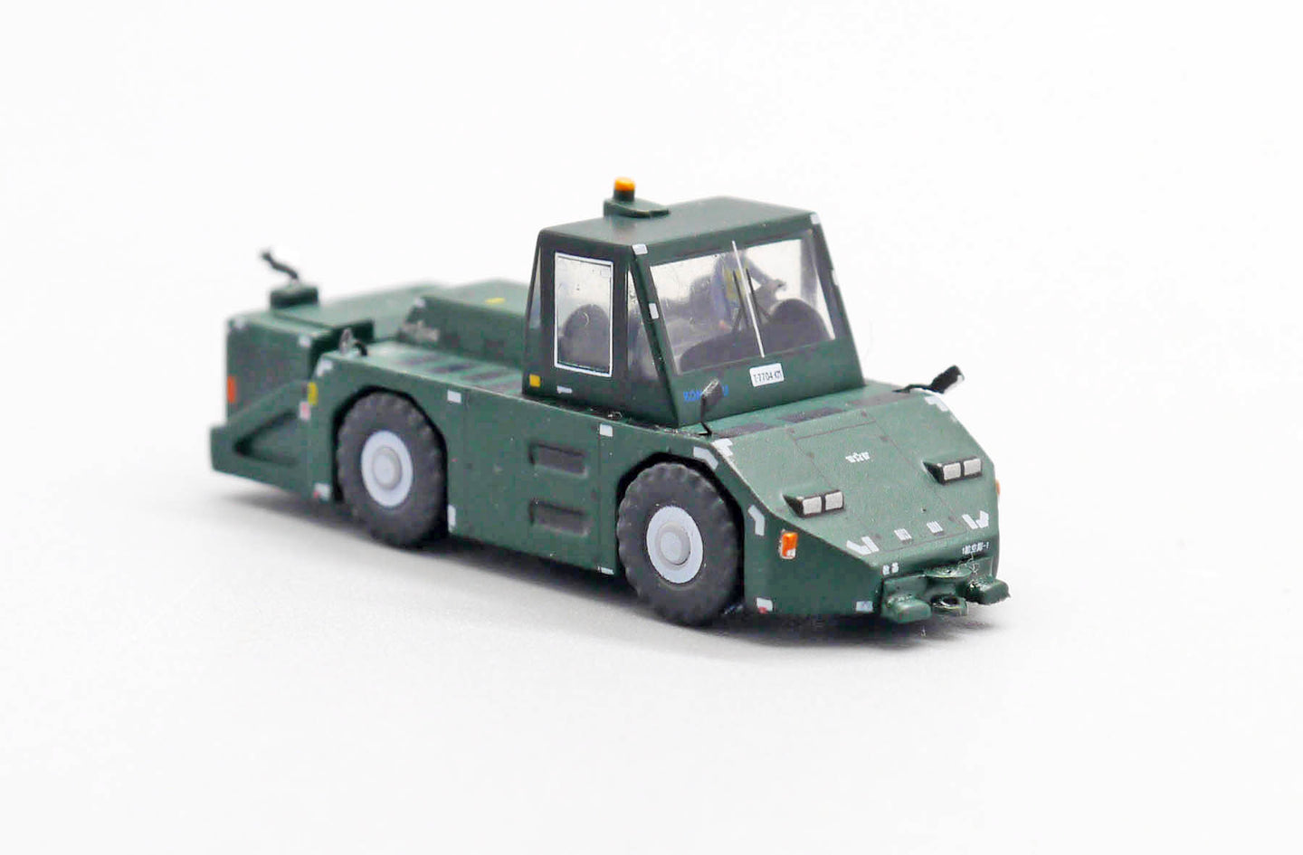 JC WINGS JASDF WT250E PUSHBACK TUG