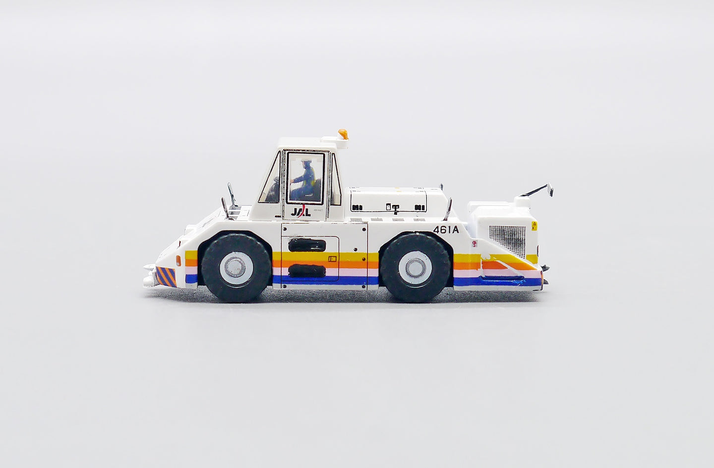 JCWINGS JAL WT250E PUSHBACK TUG