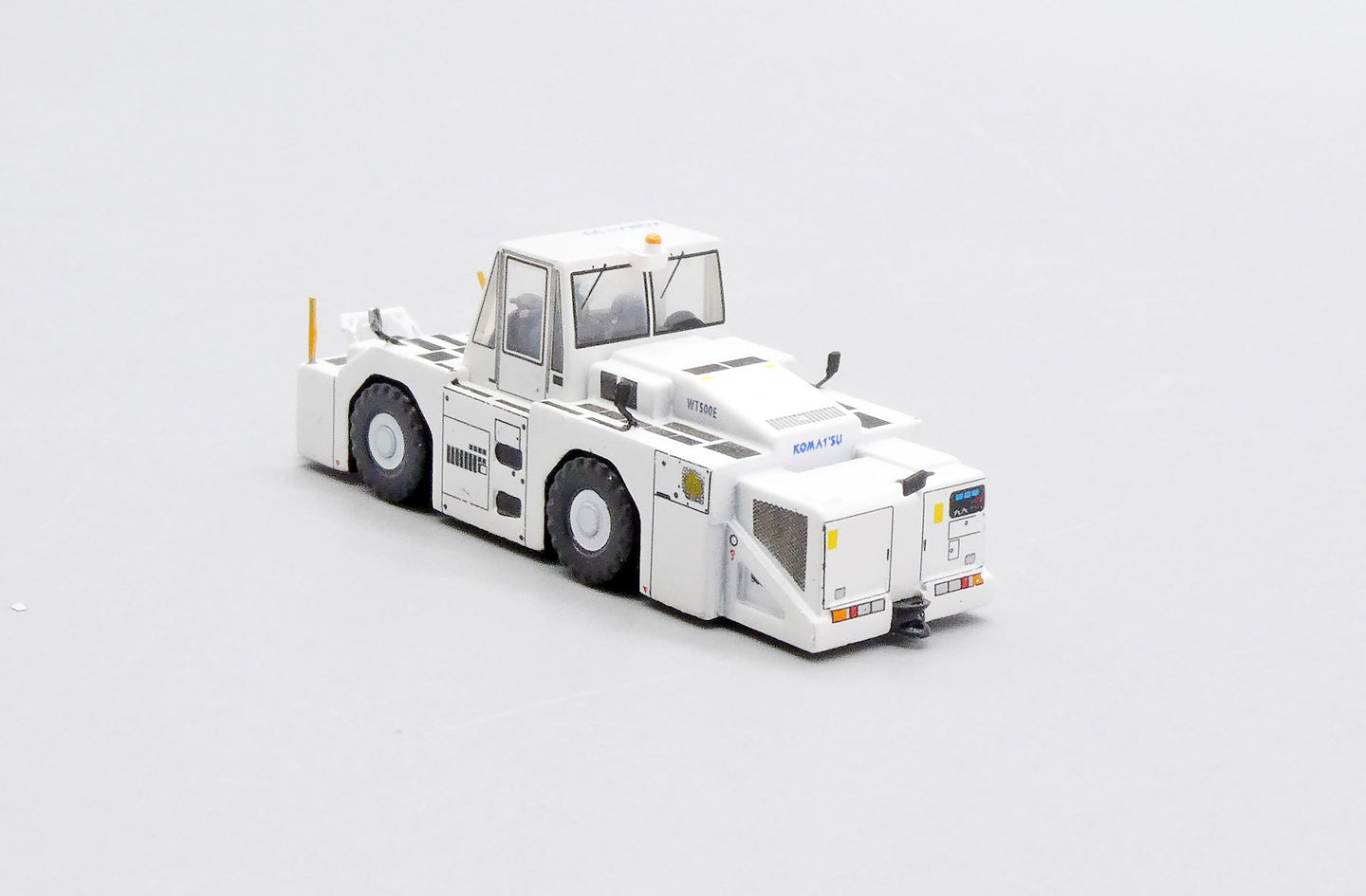 JCWINGS BLANK WT500E TOWING TRACTOR