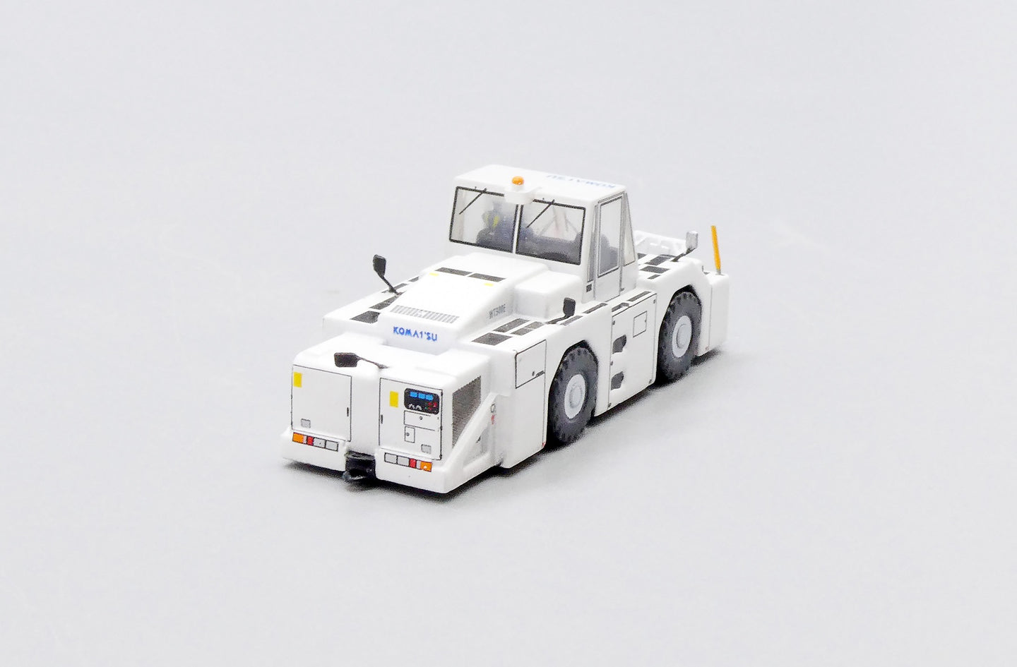 JCWINGS BLANK WT500E TOWING TRACTOR