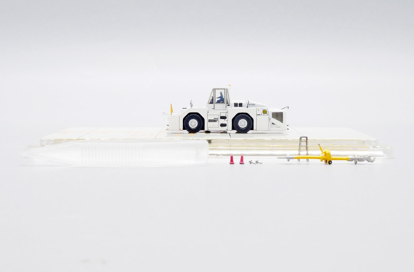 JCWINGS BLANK WT500E TOWING TRACTOR