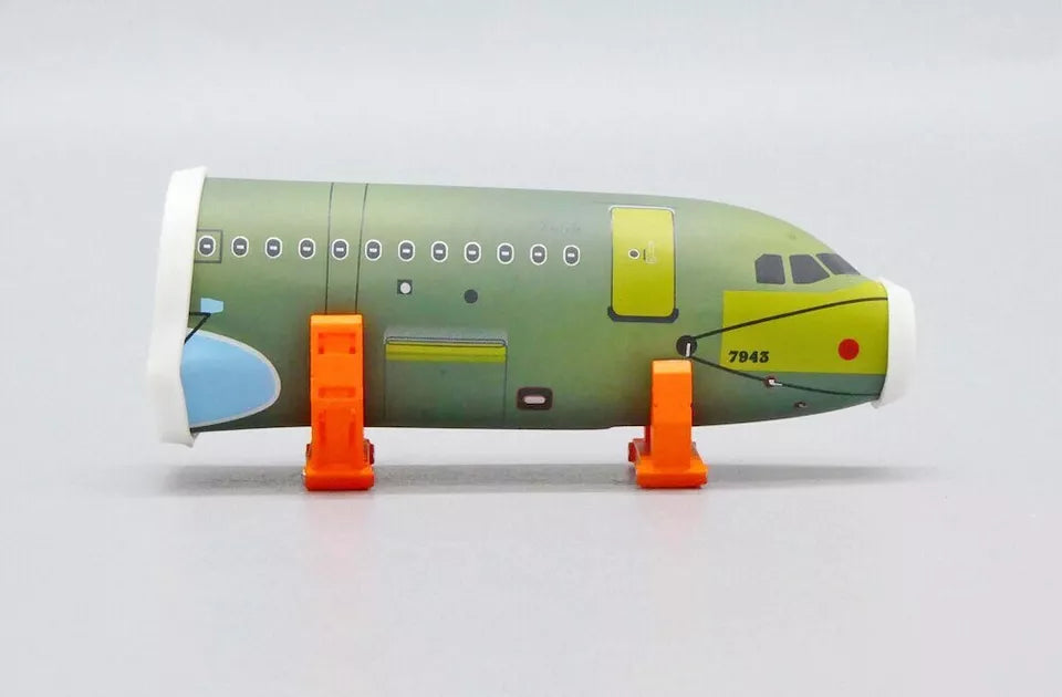 JCWINGS A320 FRONT FUSELAGE AIRPORT ACCESSORIES