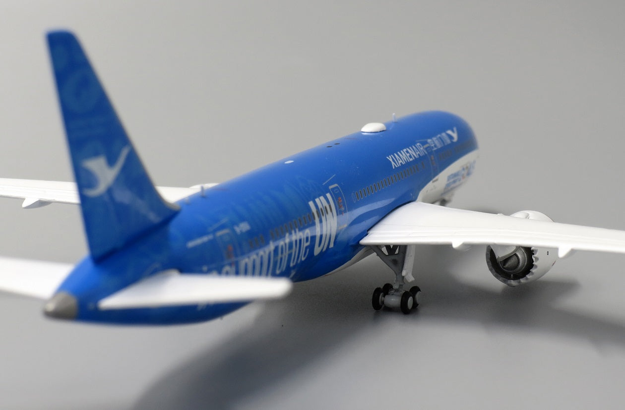 JC WINGS B787-9 XIAMEN AIRLINES "UN GOALS" REG: B-1356