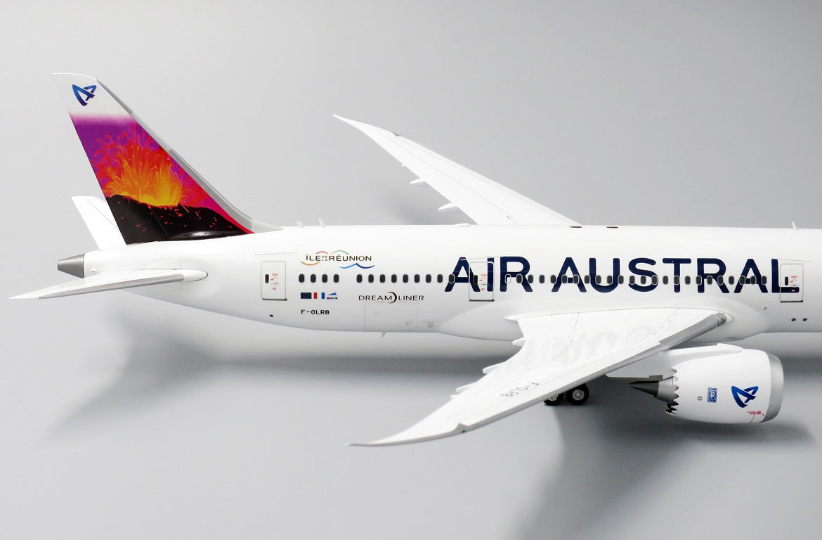 JC WINGS B787-8 DREAMLINER AIR AUSTRAL "VOLCANO" REG: F-OLRB